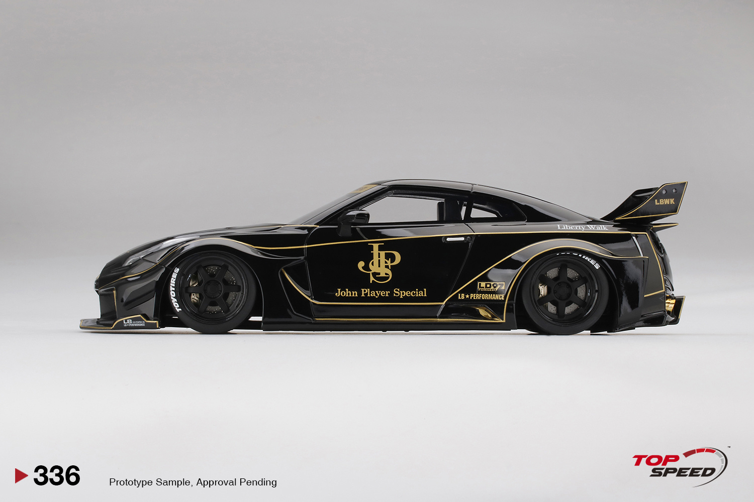 1:18 LB-Silhouette WORKS Nissan 35GT-RR JPS TopSpeed Models