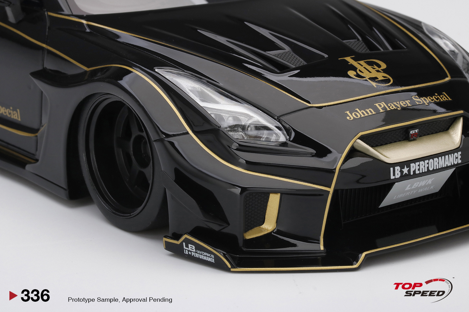 1:18 LB-Silhouette WORKS Nissan 35GT-RR JPS TopSpeed Models