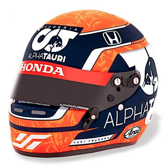 1:2 Helm Yuki Tsunoda, Alpha Tauri 2021 Arai