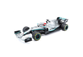 1:24 Mercedes Hamilton
