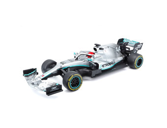 1:24 Mercedes Hamilton