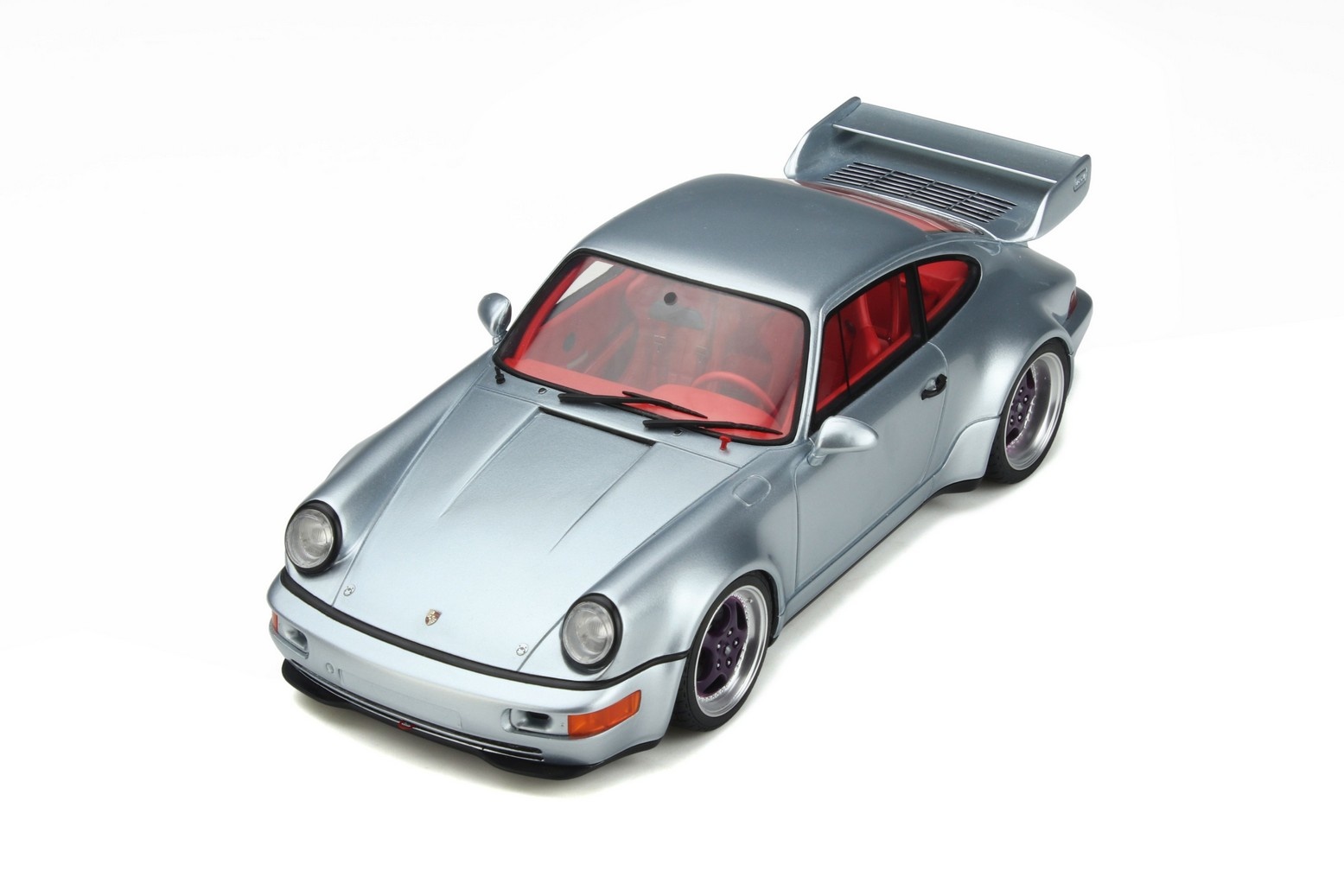 1:18 Porsche 911 (964) RSR 3.8 Polar Silver GT Spirit