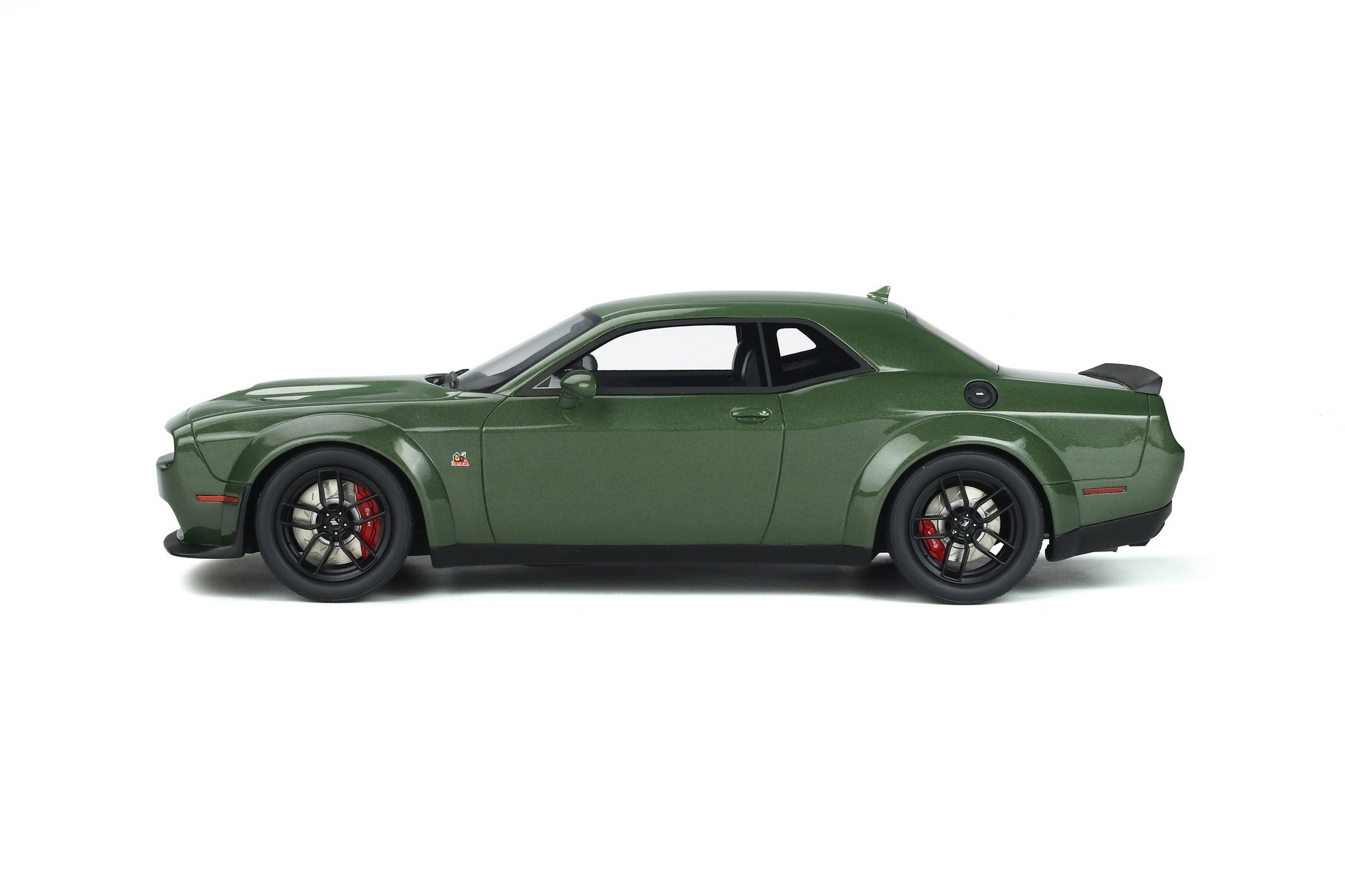 1:18 Dodge Challenger RT Widebody Groen GT Spirit