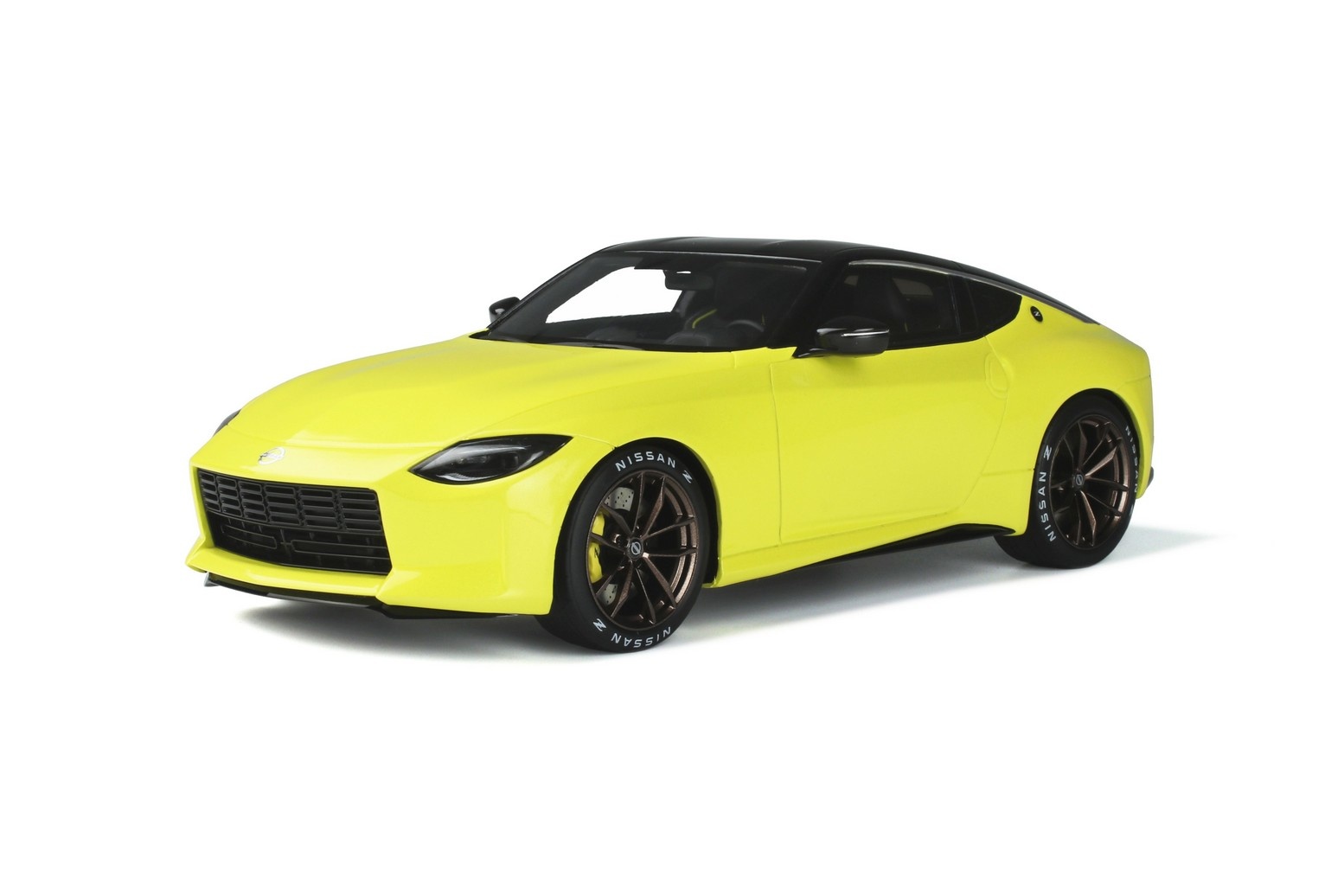 1:18 Nissan Z Proto 2020 Yellow GT Spirit
