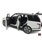 1:18 Range Rover SV Autobiography White LCD Models