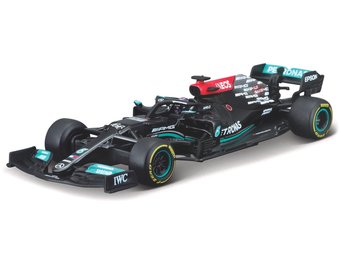 1:43 Mercedes Hamilton