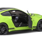 1:18 Ford Mustang GT500 Fast Track Solid