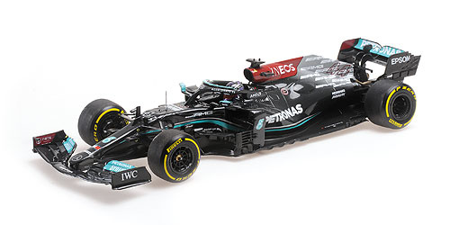 1:18 Mercedes-AMG Petronas F1 Team W12 Eq Performance - #44 Lewis Hamilton Winner Bahrain GP 2021 Minichamps