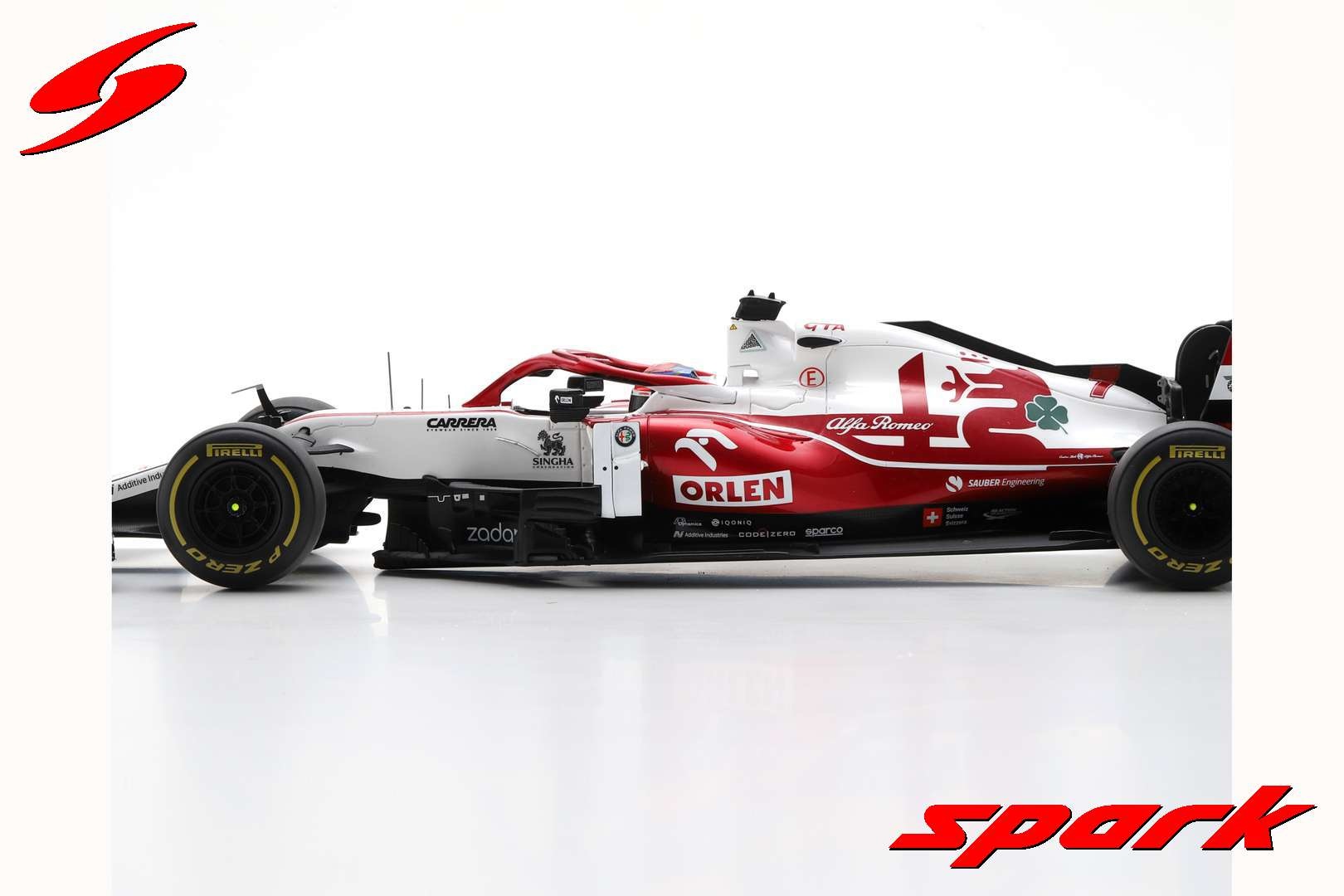 新品・送料無料】2020 F1 アルファロメオ キミ・ライコネン パーカー S 