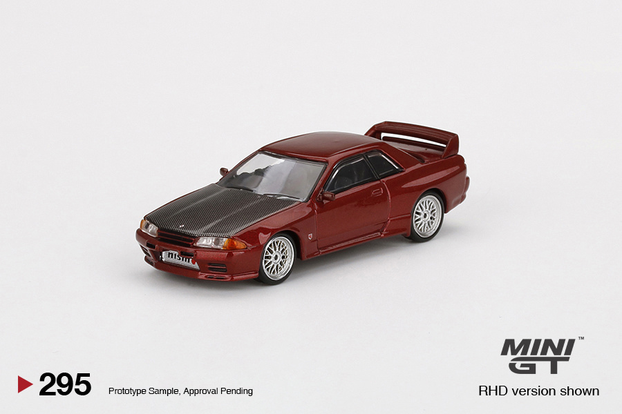 1:64 Nissan Skyline GT-R R32 BBS LM Wheels RHD MiniGT