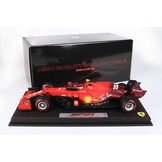 Schaalmodel 1:18 Ferrari SF21 GP Imola 2021 #55 Carlos Sainz Red Tyres