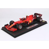 Schaalmodel 1:18 Ferrari SF21 GP Imola 2021 #55 Carlos Sainz Red Tyres