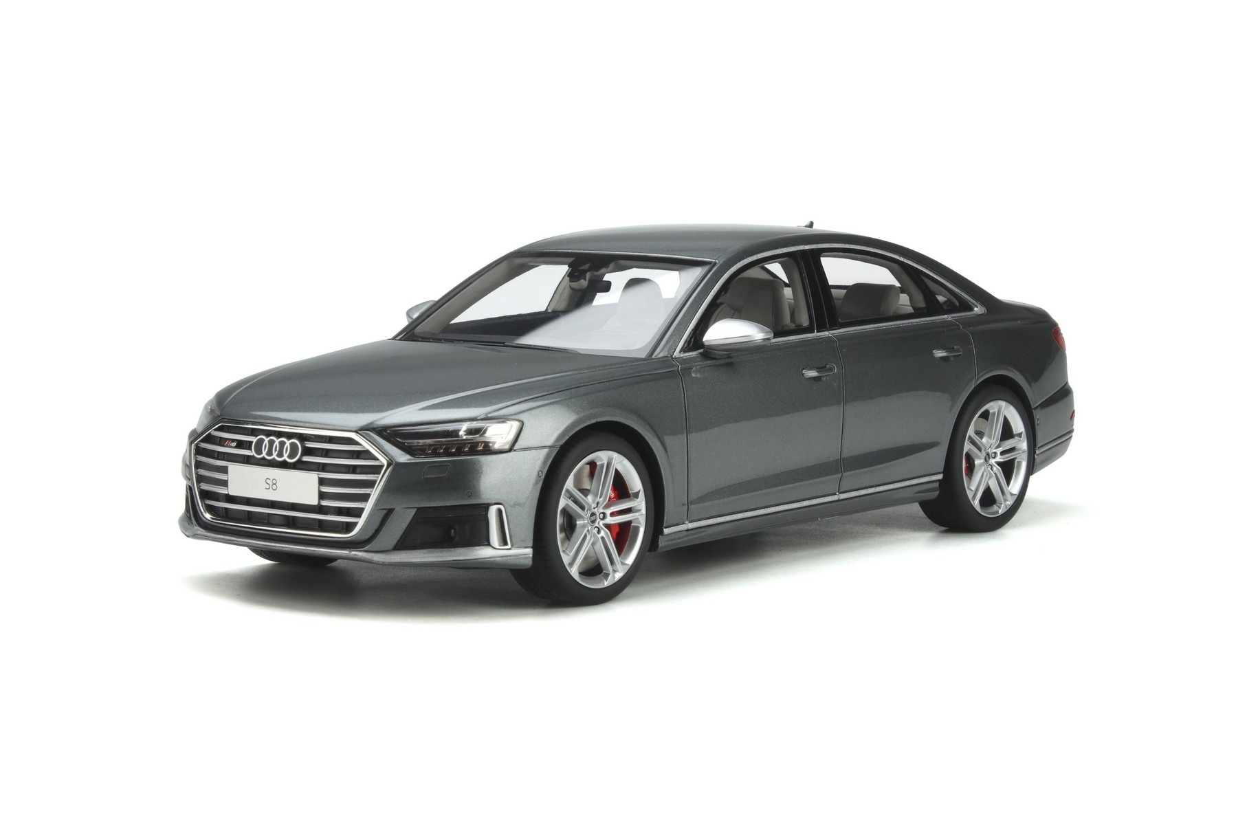 Modellauto 1:18 Audi S8 - Daytona Grey GT Spirit
