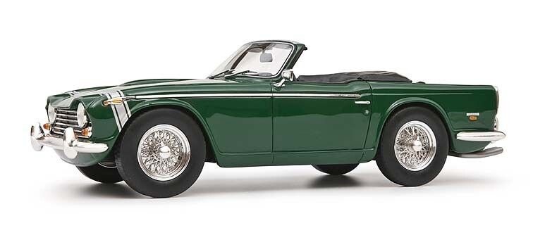 1:18 Triumph TR 250 Green Schuco