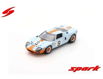 1:18 Ford GT40