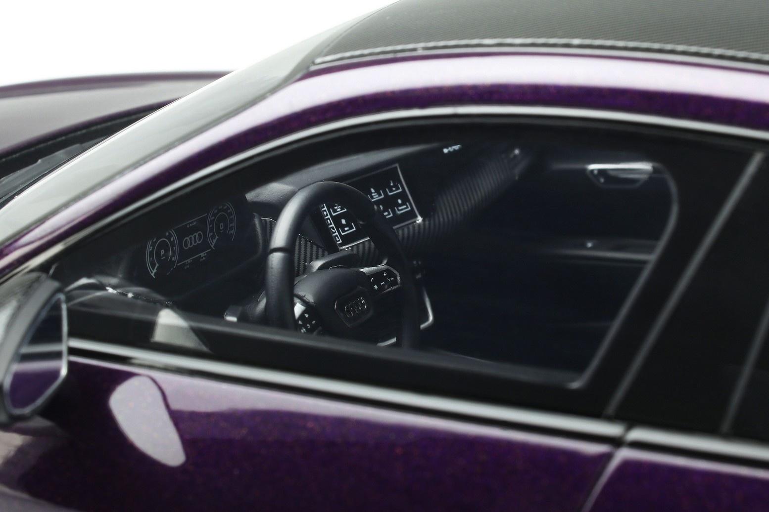 1:18 Audi RS e-Tron GT 2021 - Velvet Violet Purple GT Spirit