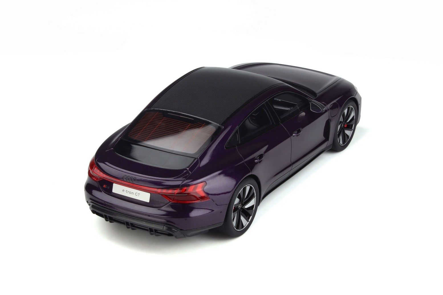 1:18 Audi RS e-Tron GT 2021 - Velvet Violet Purple GT Spirit