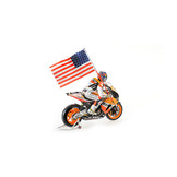 1:12 Honda RC211V #69 Nicky Hayden with Figurine and Flag MotoGP 2006