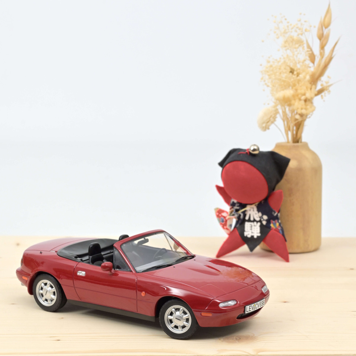 1:18 Mazda MX-5 1989 Red Norev