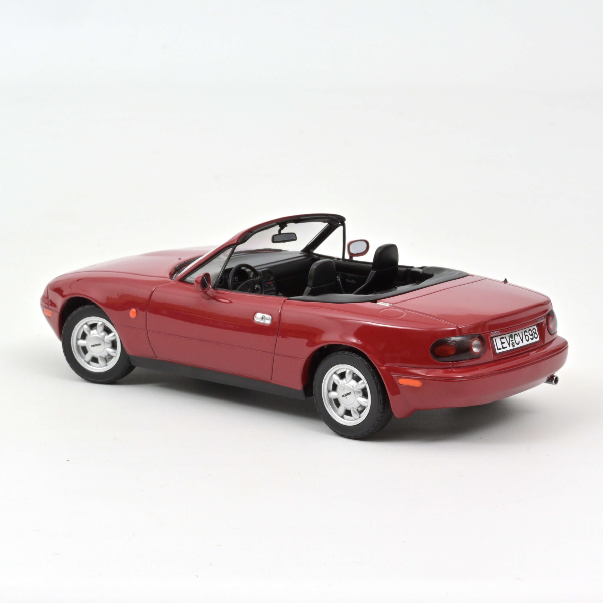 1:18 Mazda MX-5 1989 Rot Norev