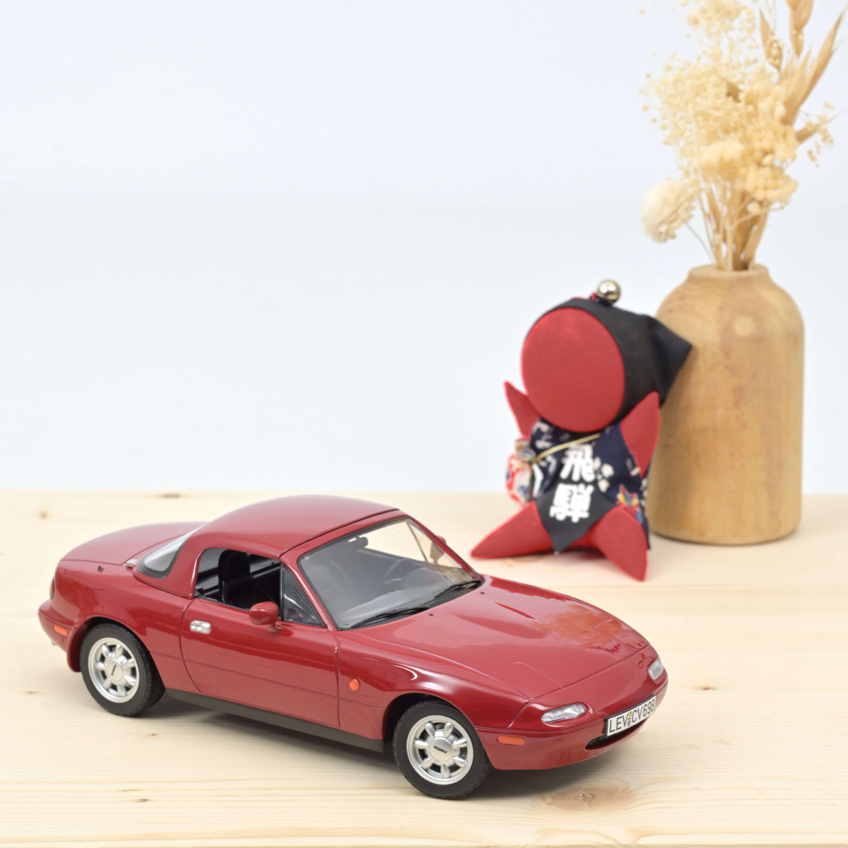 1:18 Mazda MX-5 1989 Rot Norev