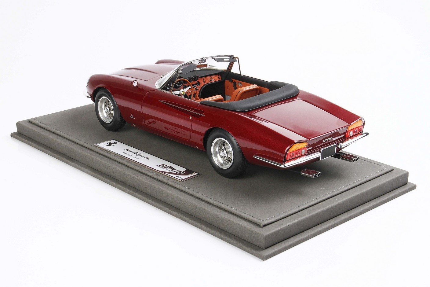 1:18 Ferrari 365 California 1966 S/N 10077 Rosso Rubino BBR