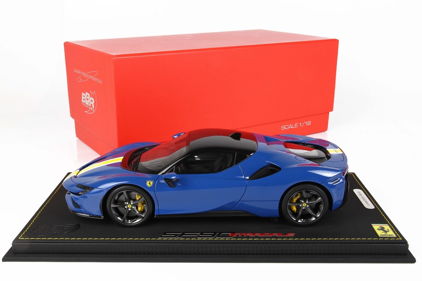 1:18 Ferrari SF90 Stradale Azzurro Dino BBR