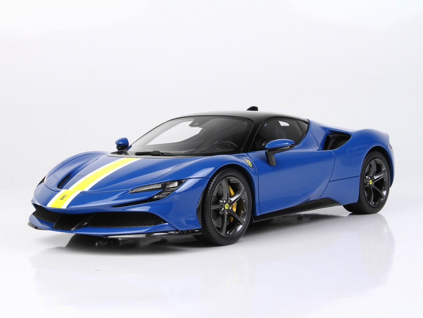 1:18 Ferrari SF90 Stradale Azzurro Dino BBR