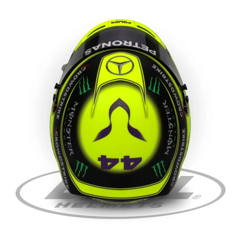 Helmet 1:2 Lewis Hamilton Mercedes-AMG Petronas Motorsport F1 Team 2022