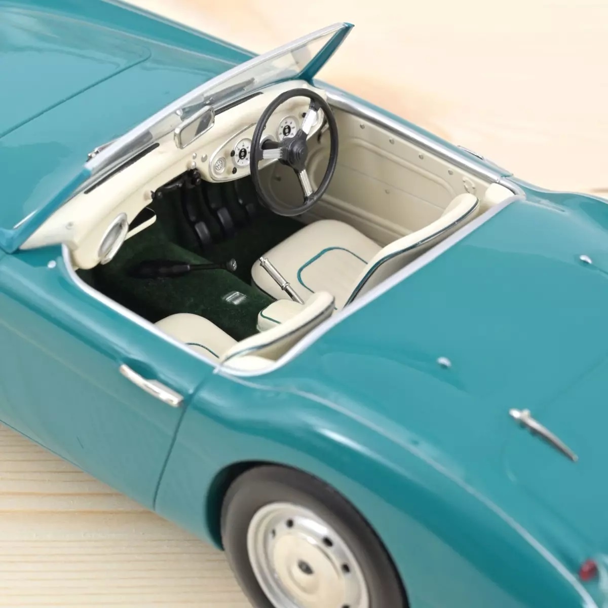 Schaalmodel 1:18 Austin Healey 3000 Mk1 1959 groen Norev