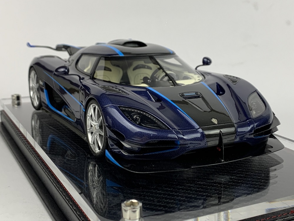 Scalemodel 1:18 Koenigsegg One:1 Blue Carbon FrontiArt
