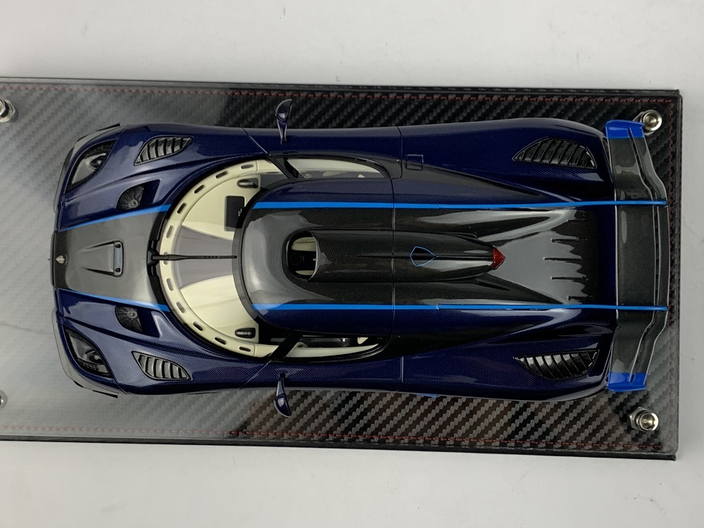 Scalemodel 1:18 Koenigsegg One:1 Blue Carbon FrontiArt