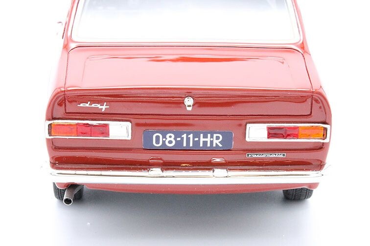 Schaalmodel 1:18 Daf 55 Coupe 1968 Rood Schuco