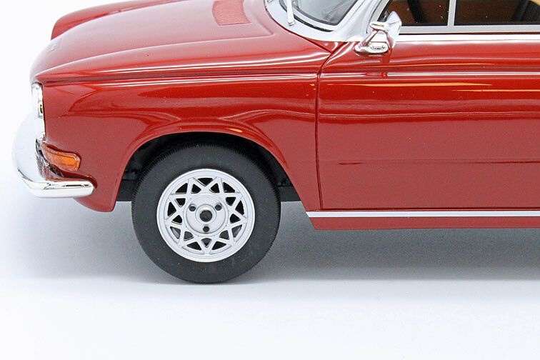 Schaalmodel 1:18 Daf 55 Coupe 1968 Rood Schuco