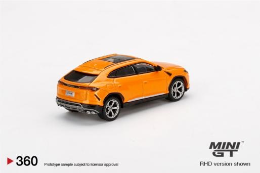 Scalemodel 1:64 Lamborghini Urus Orange MiniGT