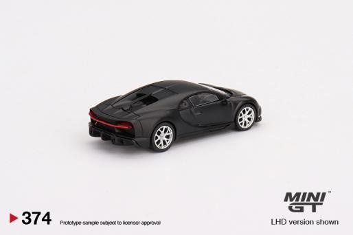 Model 1:64 Bugatti Chiron Super Sport 300+ Matt Black MiniGT