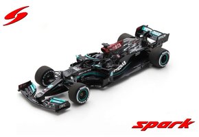 1:43 Mercedes-AMG W12