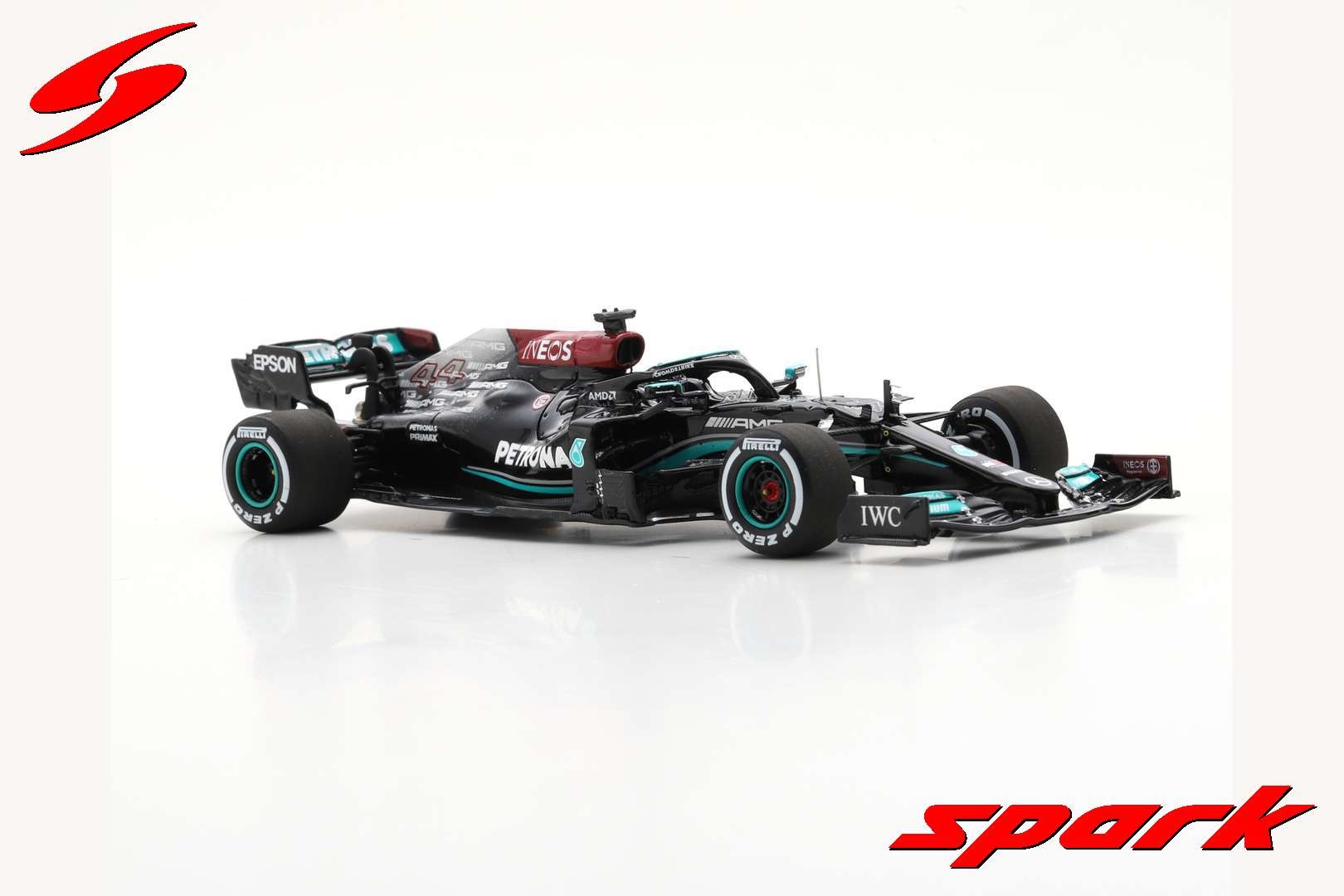 Schaalmodel 1:43 Mercedes-AMG Petronas F1 Team W12, #44 Lewis Hamilton 'Winner Bahrain GP 2021' Spark