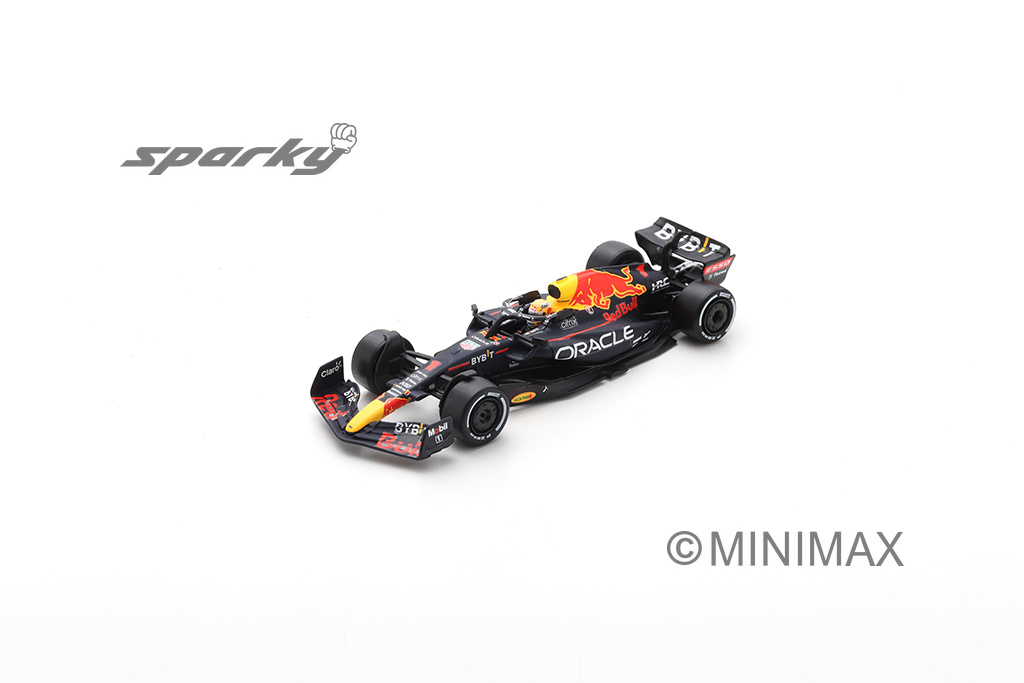 1:64 Red Bull Bull RB18 Max Verstappen