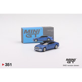 1:64 Bentley Flying Spur Neptune Blue MiniGT