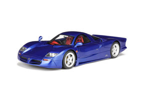 1:18 Nissan R390 GT1