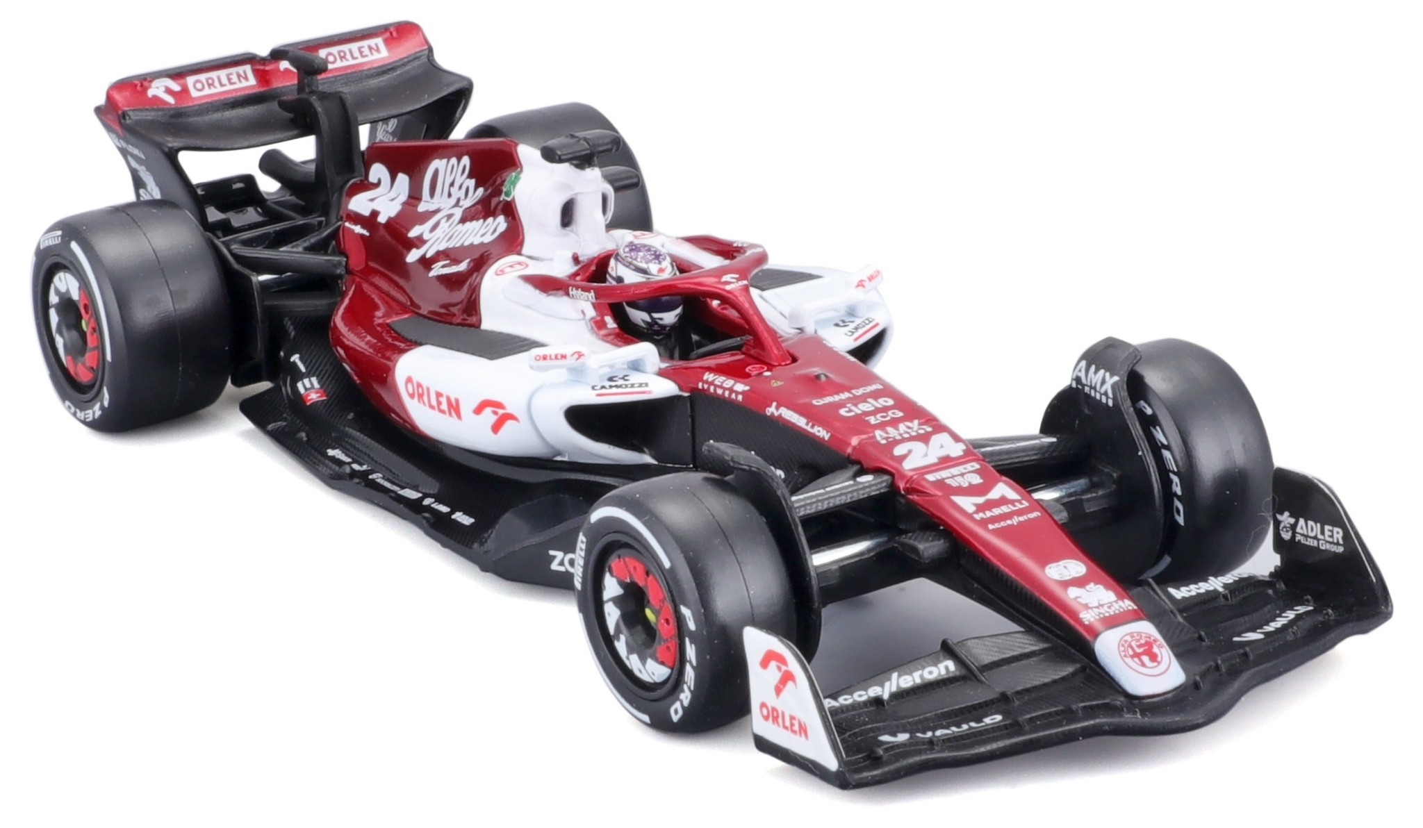 1:43 Alfa Romeo  F1 Team Orlen C42 Guanyu Zhou 2022 *Met figuur*