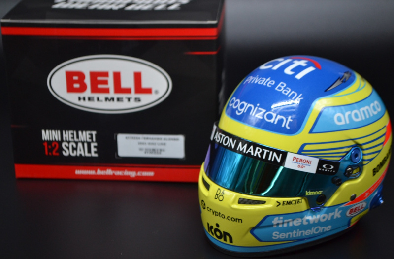 1:2 Helm Fernando Alonso Aston Martin 2023