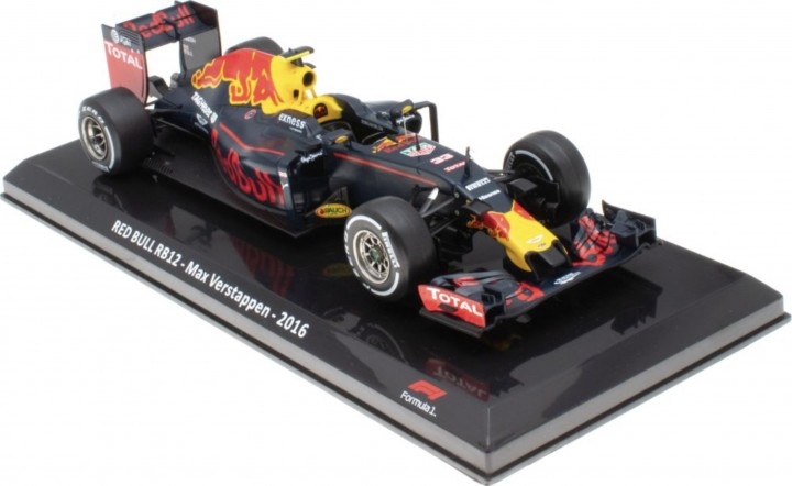 1:24 Red Bull RB12 #33 Max Verstappen 2016