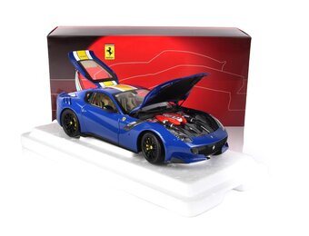 1:18 Ferrari F12 TDF