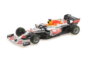 1:43 Red Bull Verstappen Turkije 2021