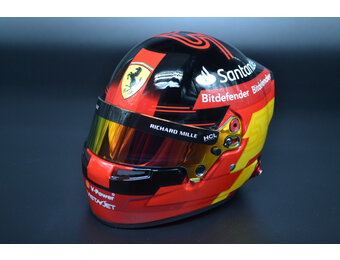1:2 Helm Sainz 2023
