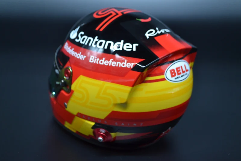 1:2 Helm Carlos Sainz 2023