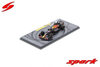 1:43 Red Bull Racing RB18 #1 Max Verstappen - Grand Prix Abu Dhabi 2022 Spark