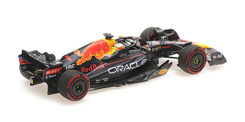 1:43 Red Bull RB18 Verstappen 'Winner Spanish GP 2022' Minichamps